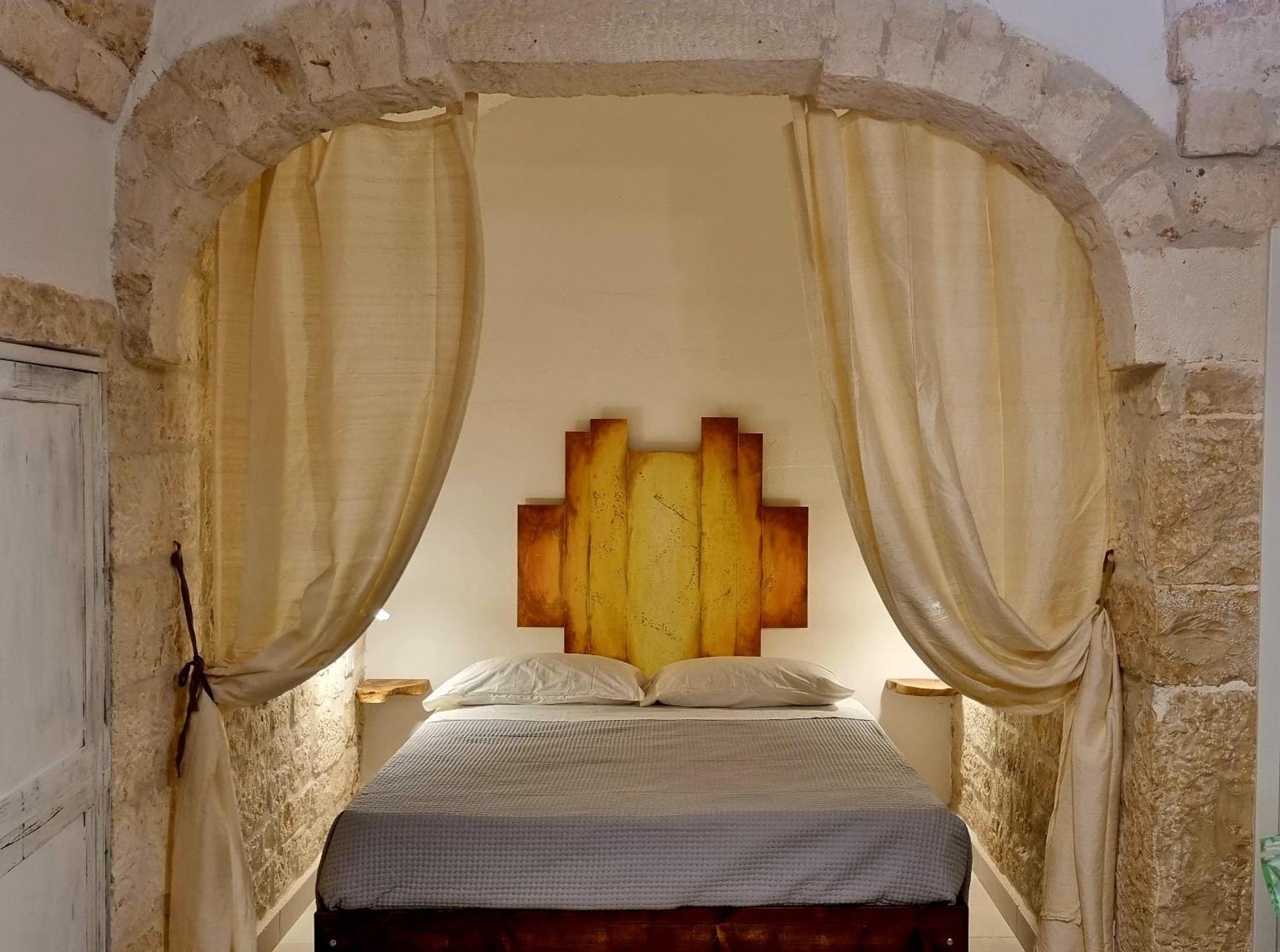 Petra Bianca Luxury Suite Ceglie Messapica Exterior photo